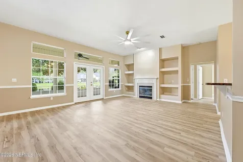 541 Grand Parke Drive St. Johns FL 32259