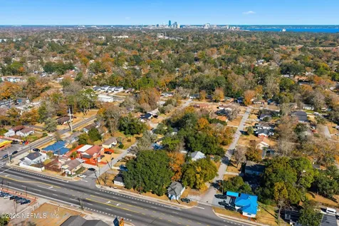 4826 Catherine Terrace Jacksonville FL 32205