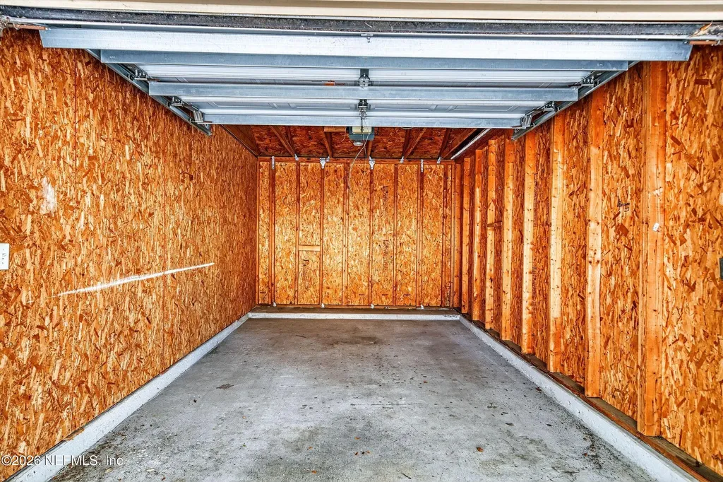 7800 Point Meadows Drive Jacksonville FL 32256