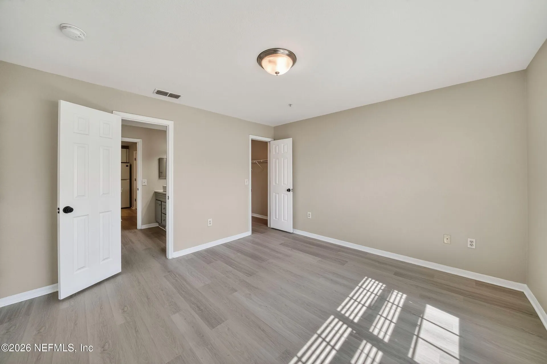 7800 Point Meadows Drive Jacksonville FL 32256