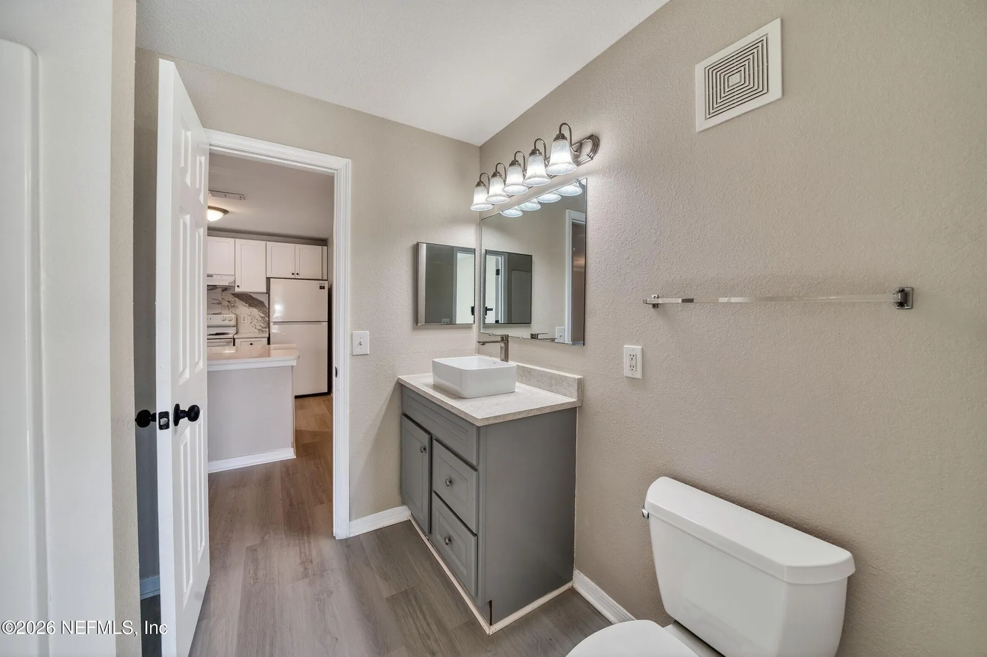 7800 Point Meadows Drive Jacksonville FL 32256