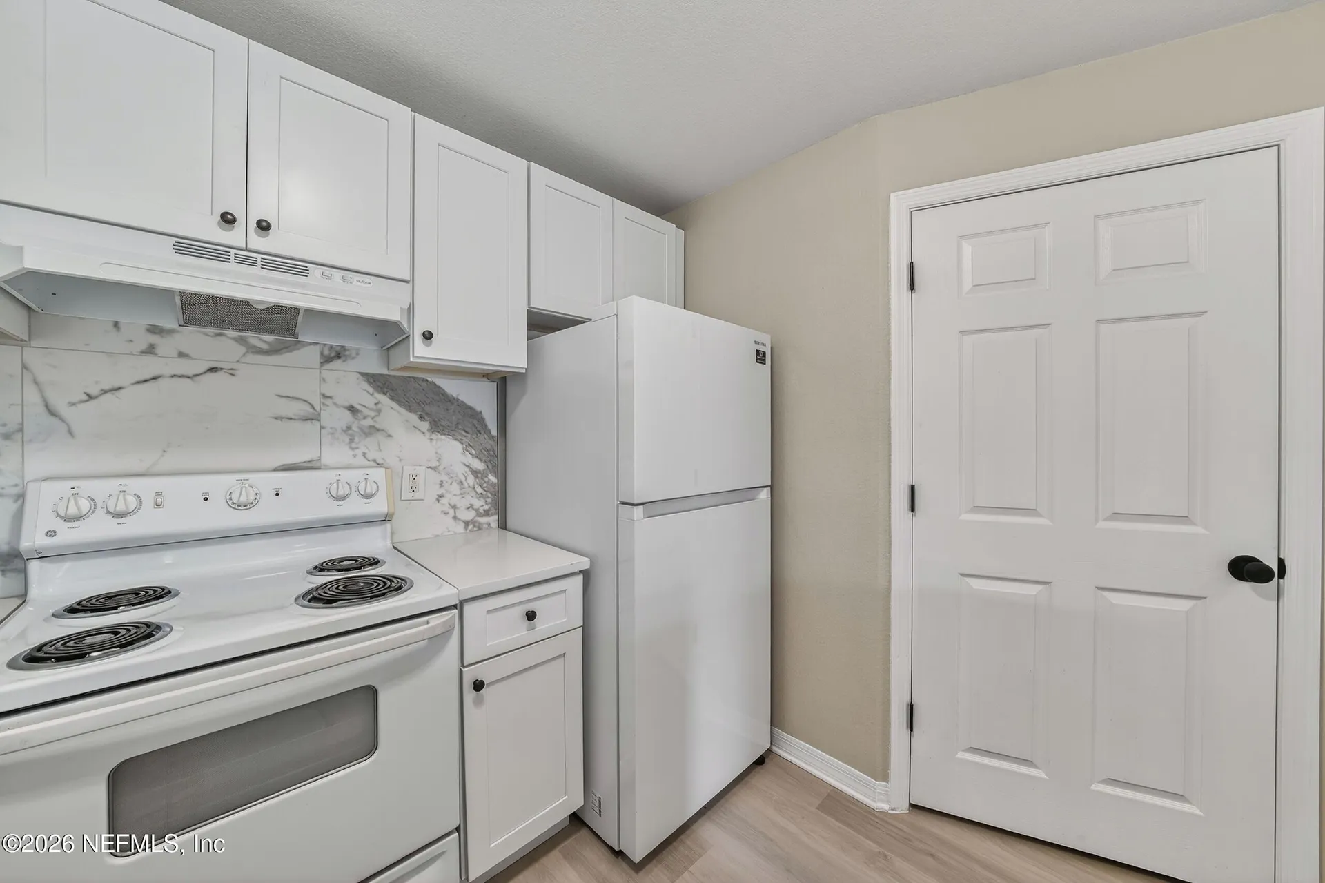 7800 Point Meadows Drive Jacksonville FL 32256