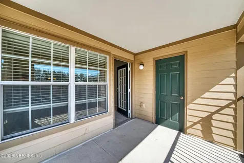 7800 Point Meadows Drive Jacksonville FL 32256