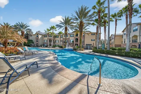 7800 Point Meadows Drive Jacksonville FL 32256