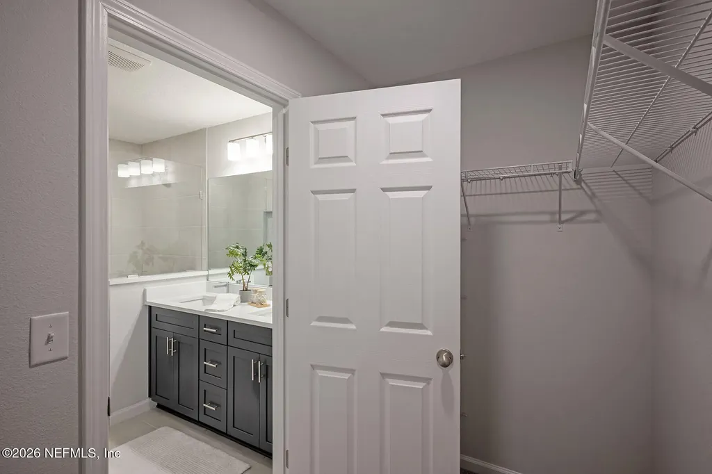 1301 Jewelstone Lane Jacksonville FL 32221