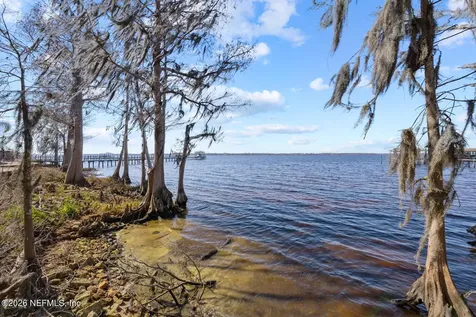 2588 State Road 13 N St. Johns FL 32259