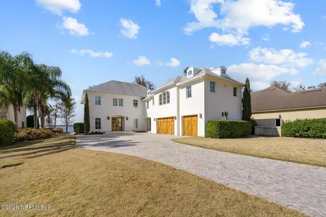 2588 State Road 13 N St. Johns FL 32259