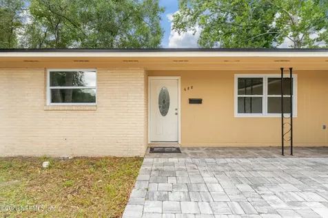 688 Claire Lane Orange Park FL 32073