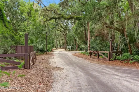 2412 Boxwood Lane Fernandina Beach FL 32034