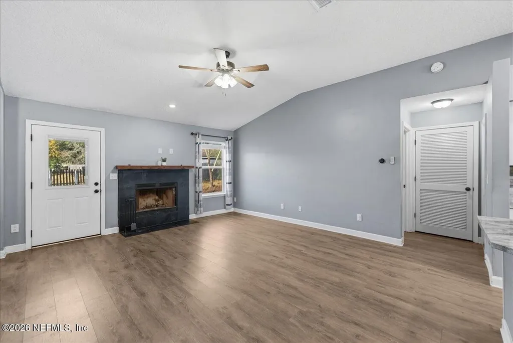 7945 Delta Post Drive S Jacksonville FL 32244