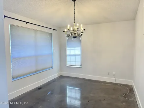 3996 Richmond Park Drive E Jacksonville FL 32224