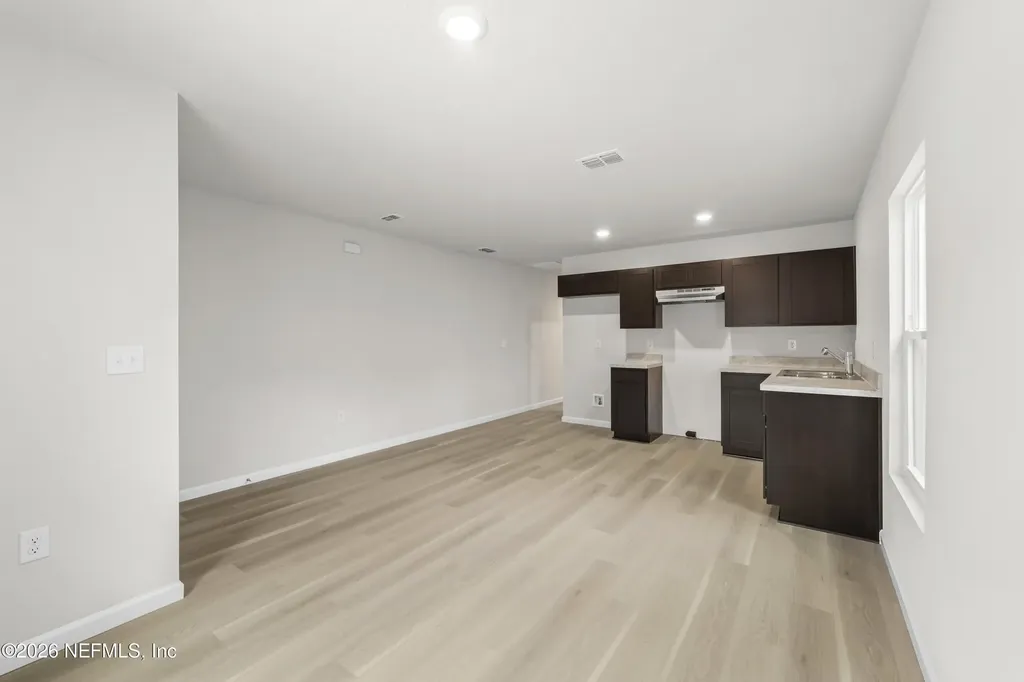 1443 18th Street W Jacksonville FL 32209