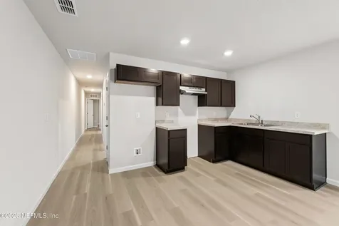 1443 18th Street W Jacksonville FL 32209