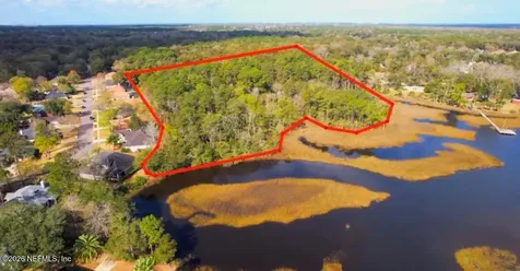 2 Quinlan Ridge Lane E Jacksonville FL 32225