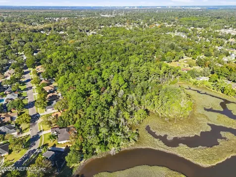 2 Quinlan Ridge Lane E Jacksonville FL 32225