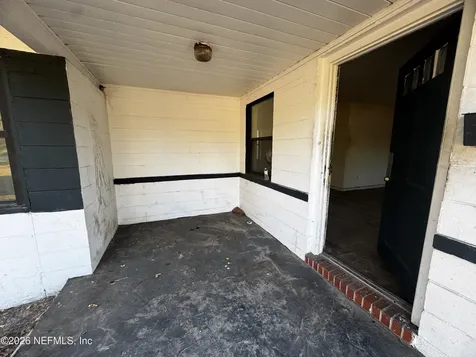 1607 River Bluff Road N Jacksonville FL 32211