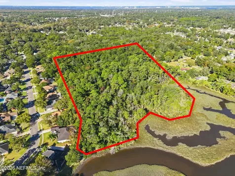 3 Quinlan Ridge Lane E Jacksonville FL 32225
