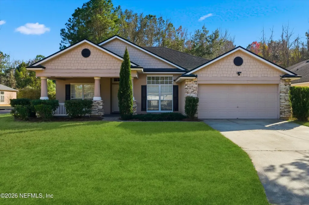 498 Bridgeport Court Jacksonville FL 32218