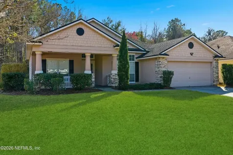 498 Bridgeport Court Jacksonville FL 32218