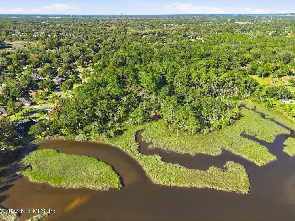4 Quinlan Ridge Lane E Jacksonville FL 32225