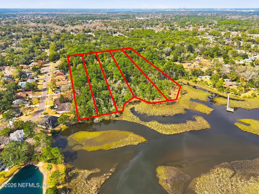 4 Quinlan Ridge Lane E Jacksonville FL 32225
