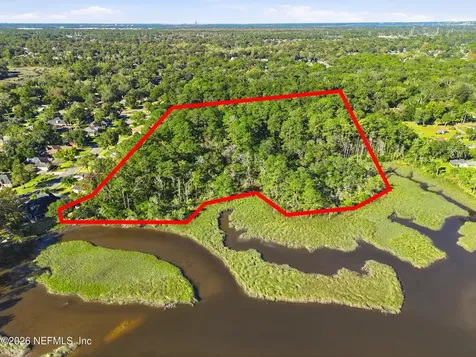 4 Quinlan Ridge Lane E Jacksonville FL 32225