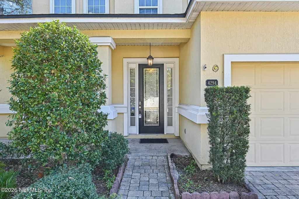 4294 Summerton Oaks Circle Jacksonville FL 32223