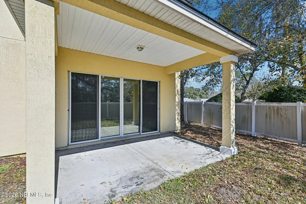 4294 Summerton Oaks Circle Jacksonville FL 32223