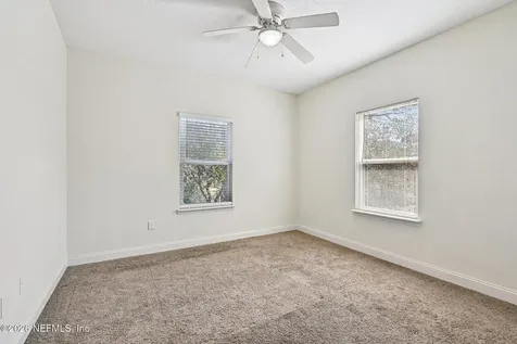 4294 Summerton Oaks Circle Jacksonville FL 32223