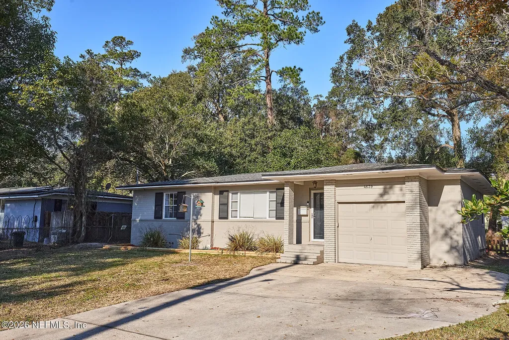 4639 Martingale Road Jacksonville FL 32210