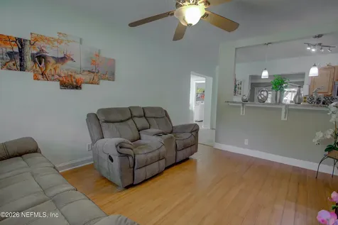 6232 Spring Forest Circle Jacksonville FL 32216