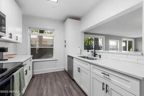 4409 Street Johns Avenue Jacksonville FL 32210