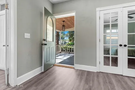 4409 Street Johns Avenue Jacksonville FL 32210