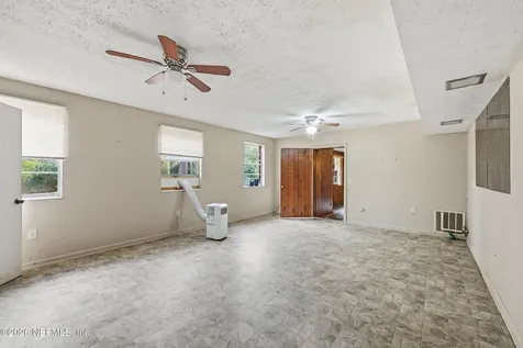 477 Pringle Road Jacksonville FL 32234