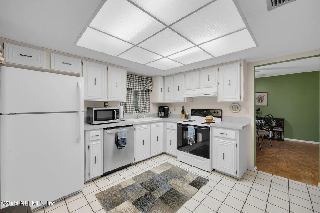 1 Farrington Lane Palm Coast FL 32137
