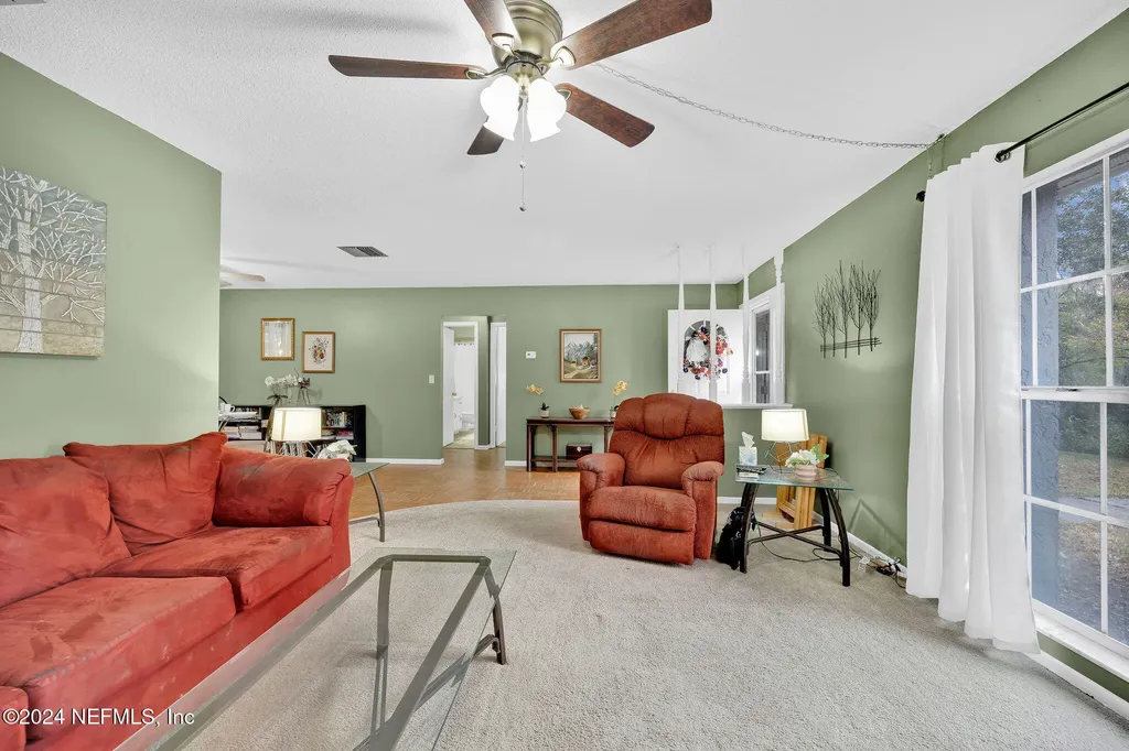 1 Farrington Lane Palm Coast FL 32137
