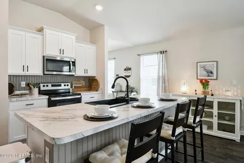 2427 Falling Star Lane Green Cove Springs FL 32043