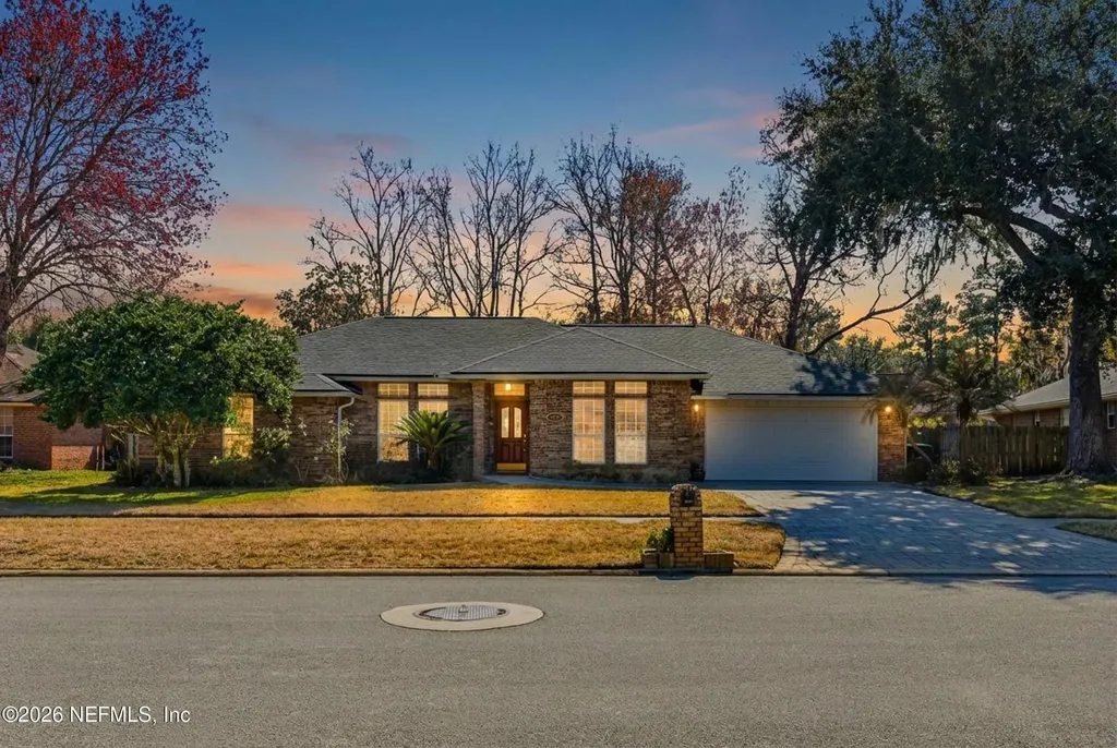 2248 Hammock Oaks Drive N Jacksonville FL 32223