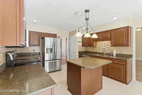 2248 Hammock Oaks Drive N Jacksonville FL 32223