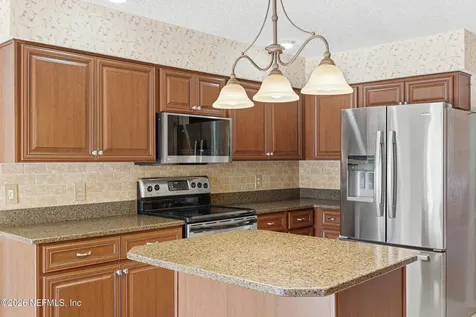 2248 Hammock Oaks Drive N Jacksonville FL 32223