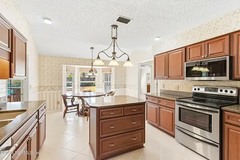 2248 Hammock Oaks Drive N Jacksonville FL 32223