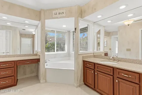 2248 Hammock Oaks Drive N Jacksonville FL 32223
