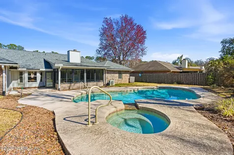 2248 Hammock Oaks Drive N Jacksonville FL 32223