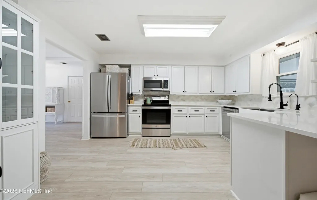 5239 Peggy Lane Middleburg FL 32068