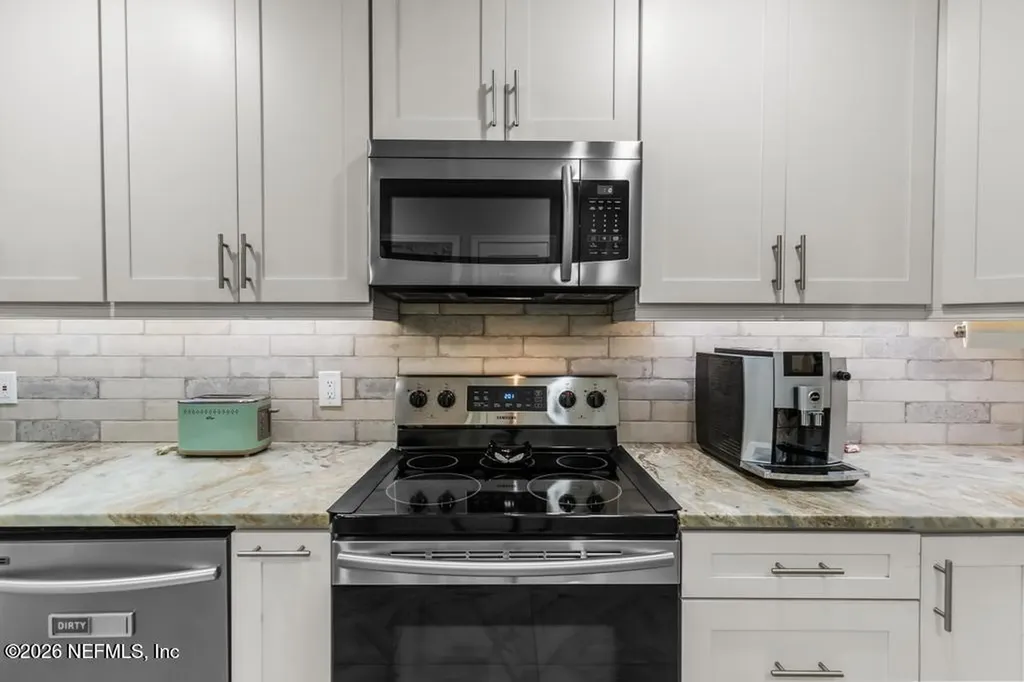 1602 7th Street N Jacksonville Beach FL 32250