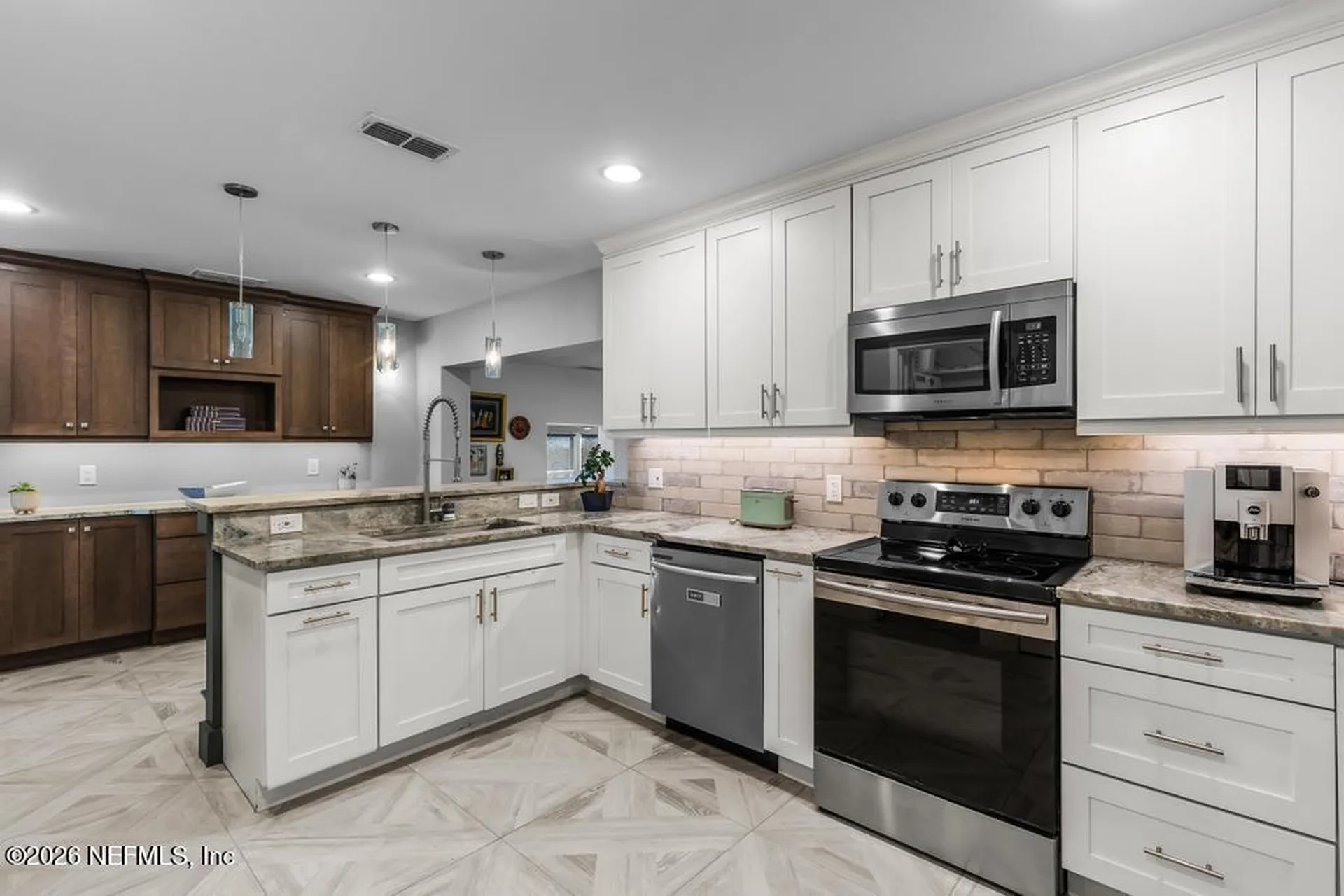 1602 7th Street N Jacksonville Beach FL 32250