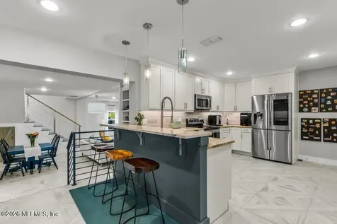 1602 7th Street N Jacksonville Beach FL 32250