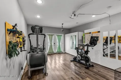 1602 7th Street N Jacksonville Beach FL 32250
