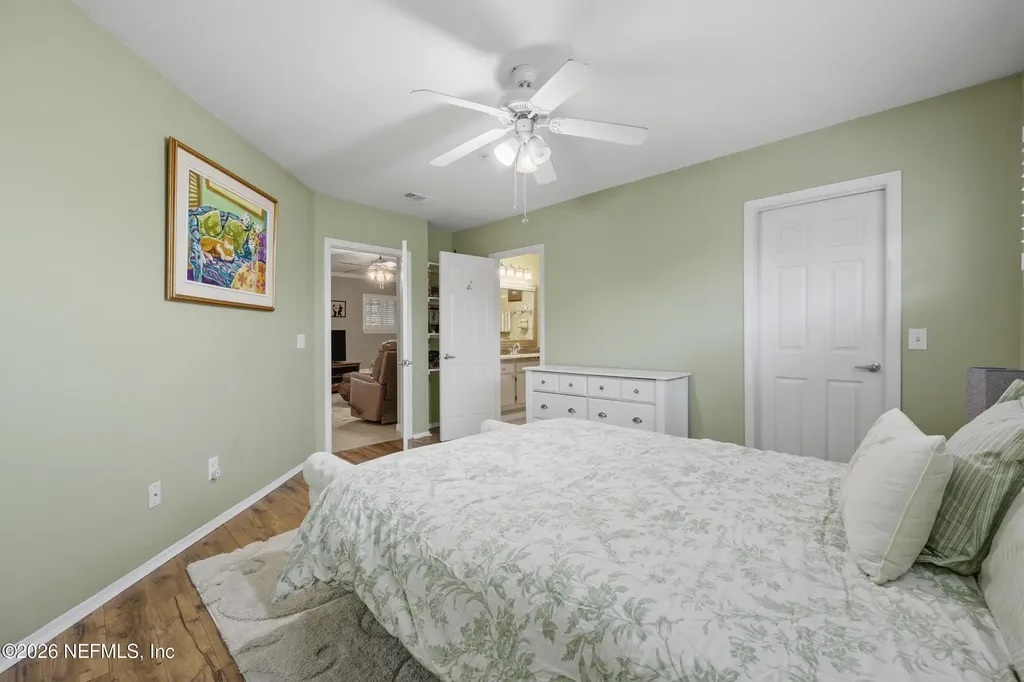 1701 The Greens Way Jacksonville Beach FL 32250