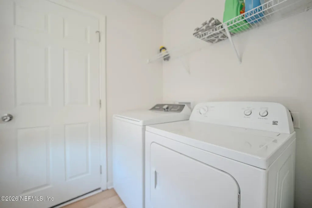546 Monty Lane Jacksonville FL 32225